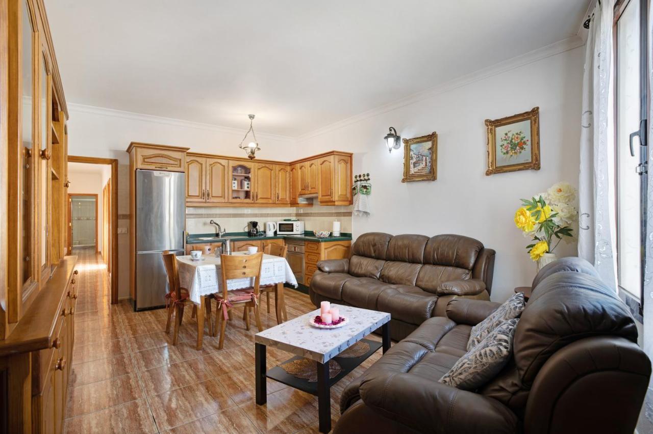 Casa Nina Apartment Uga Ngoại thất bức ảnh