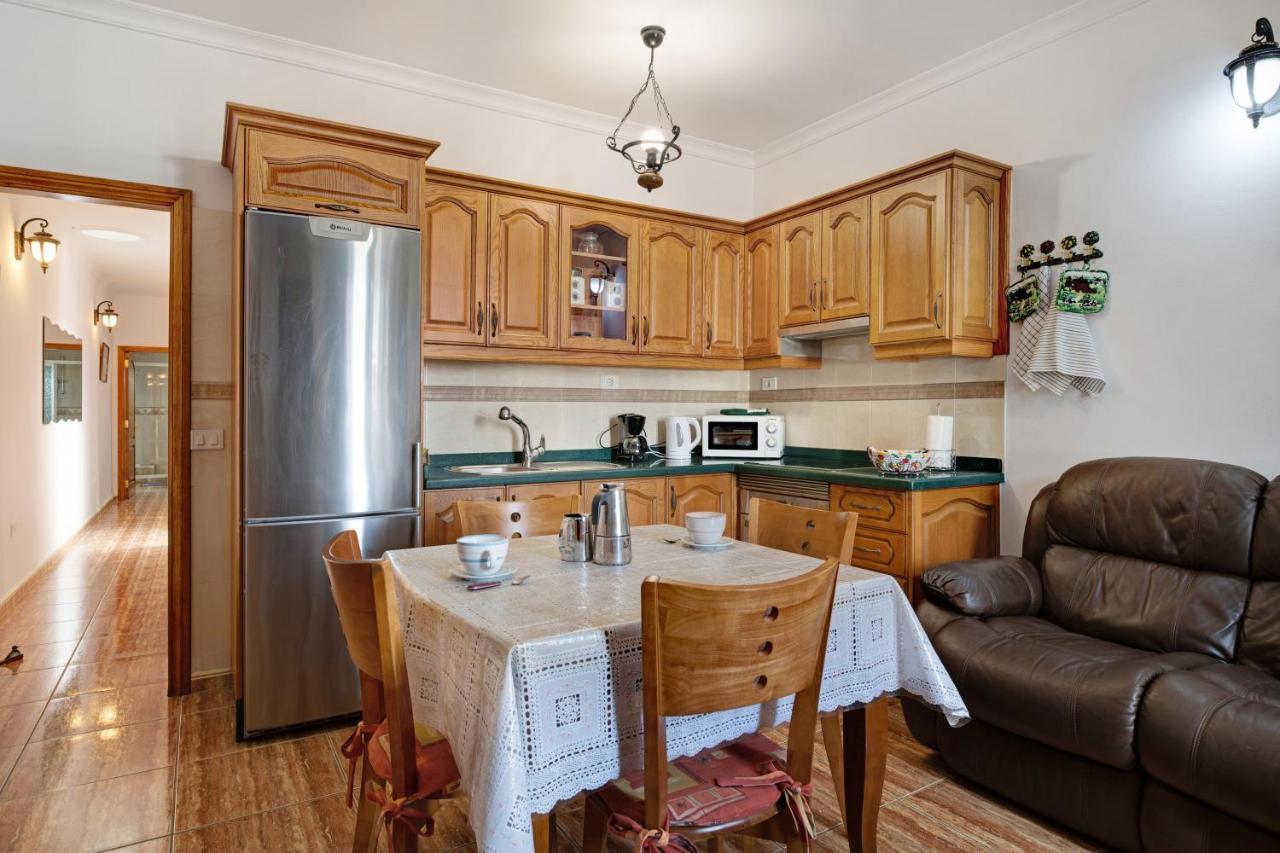 Casa Nina Apartment Uga Ngoại thất bức ảnh